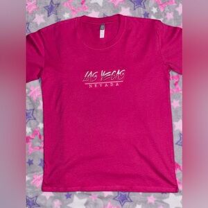 Las Vegas Nevada T Shirt | Fuchsia  Pink | Size: Youth LG | 
* NWOT *